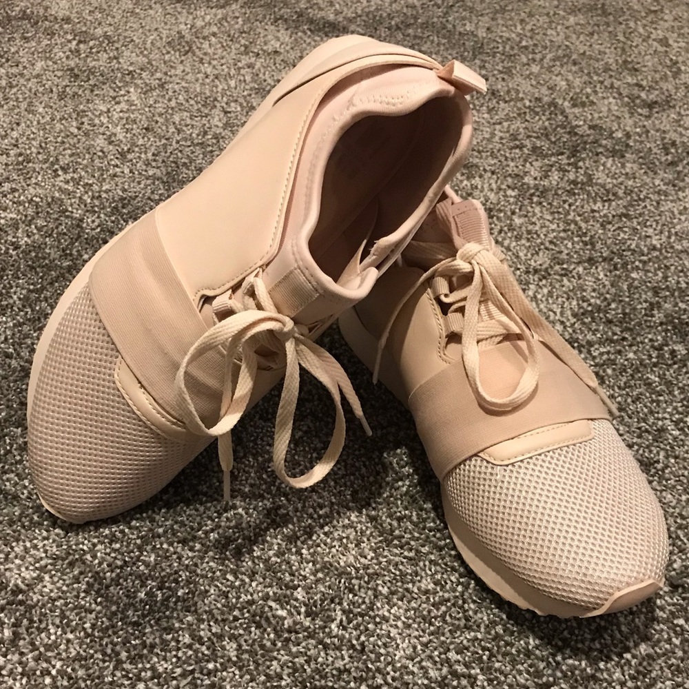 Demi Lovato by Fabletics